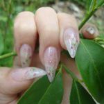 Наращивание ногтей: плюсы и минусы